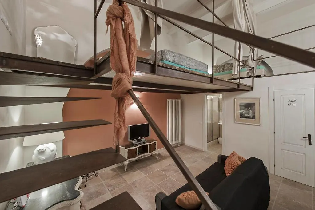 Poliziano 8 Apartment Rome Italy